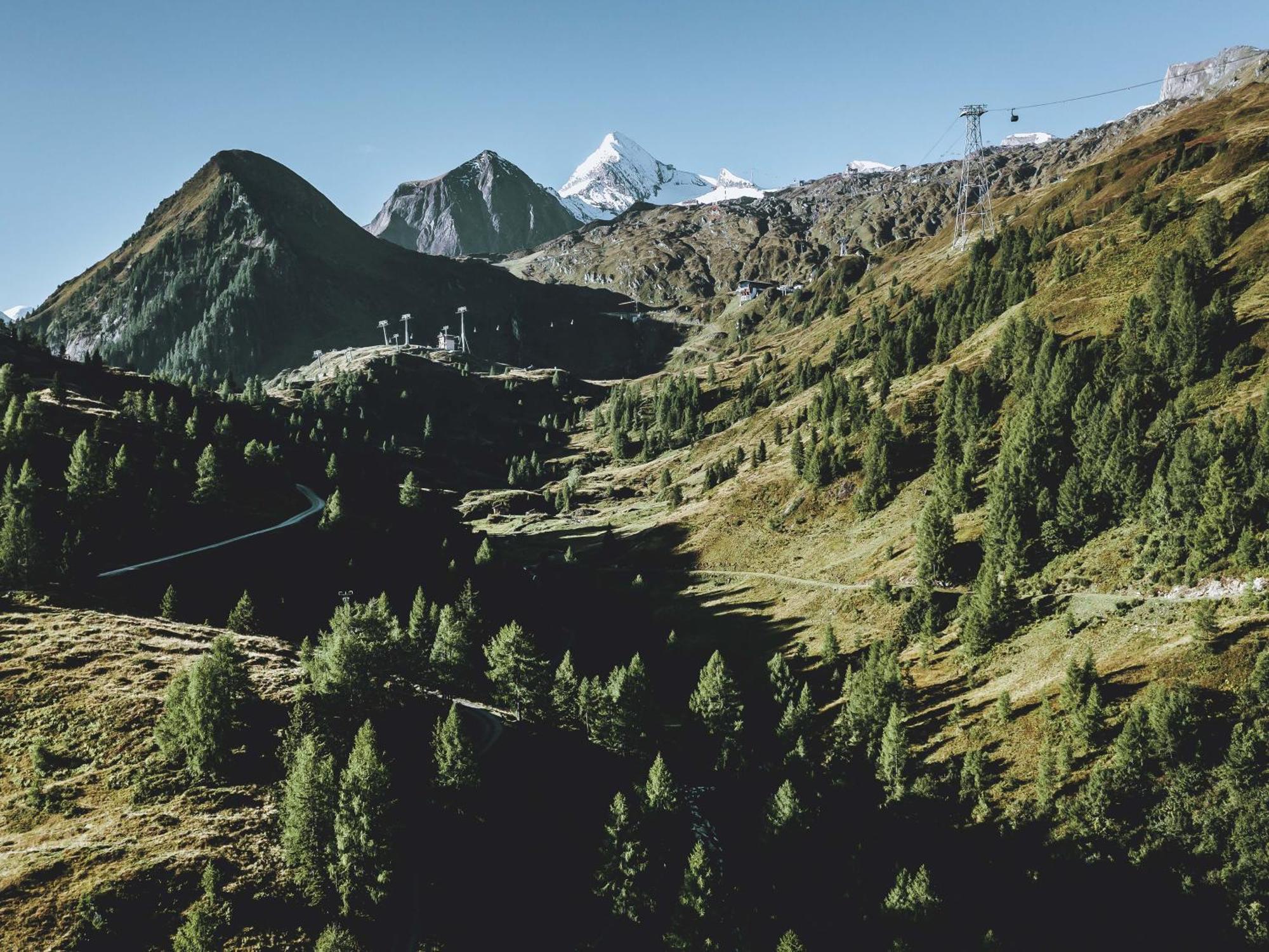 Aurora Mountain Chalet By We Rent, Summercard Included カプルーン エクステリア 写真