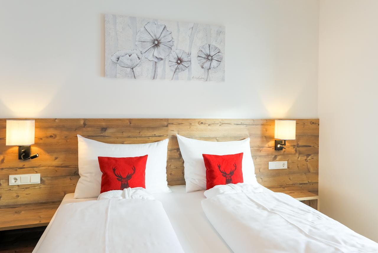 Aurora Mountain Chalet By We Rent, Summercard Included カプルーン エクステリア 写真